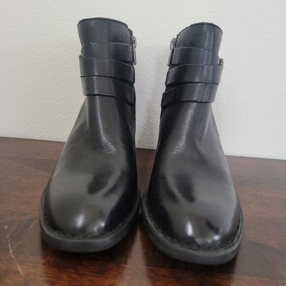 Born BOC‎ Black Booties Ankle Sz 8 Payton BR0026403 Block Heel Buckle Leather - Picture 3 of 16